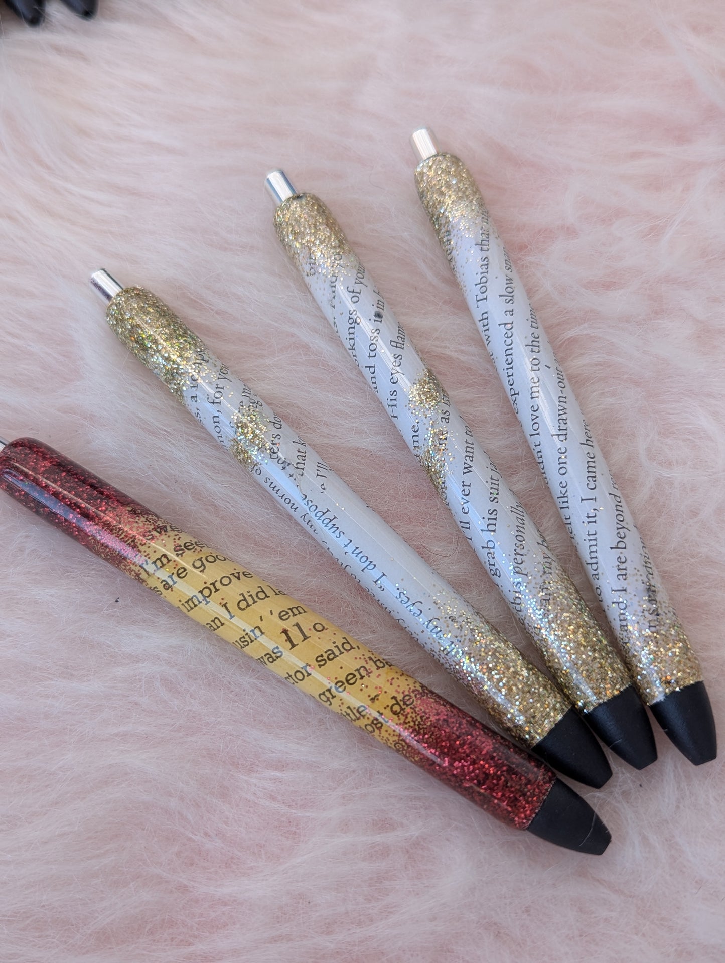 Book Page Refillable Glitter Pen