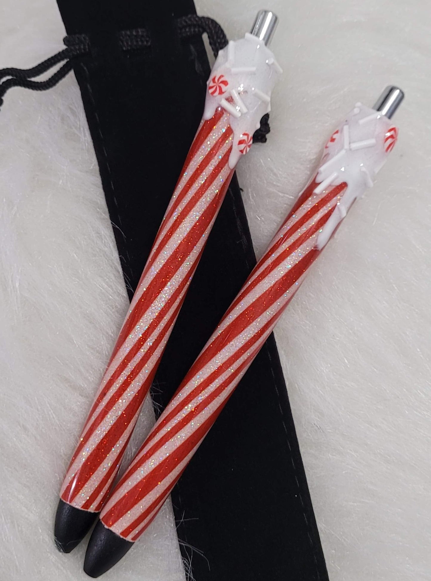 Candy Cane Refillable Glitter Pen