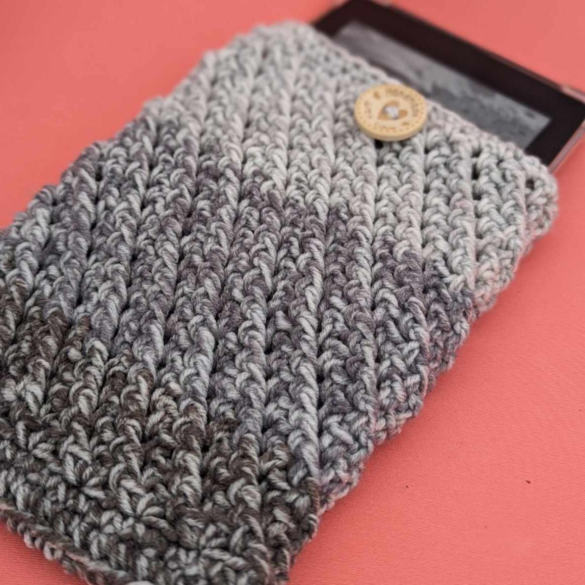 Crochet Kindle Sleeve